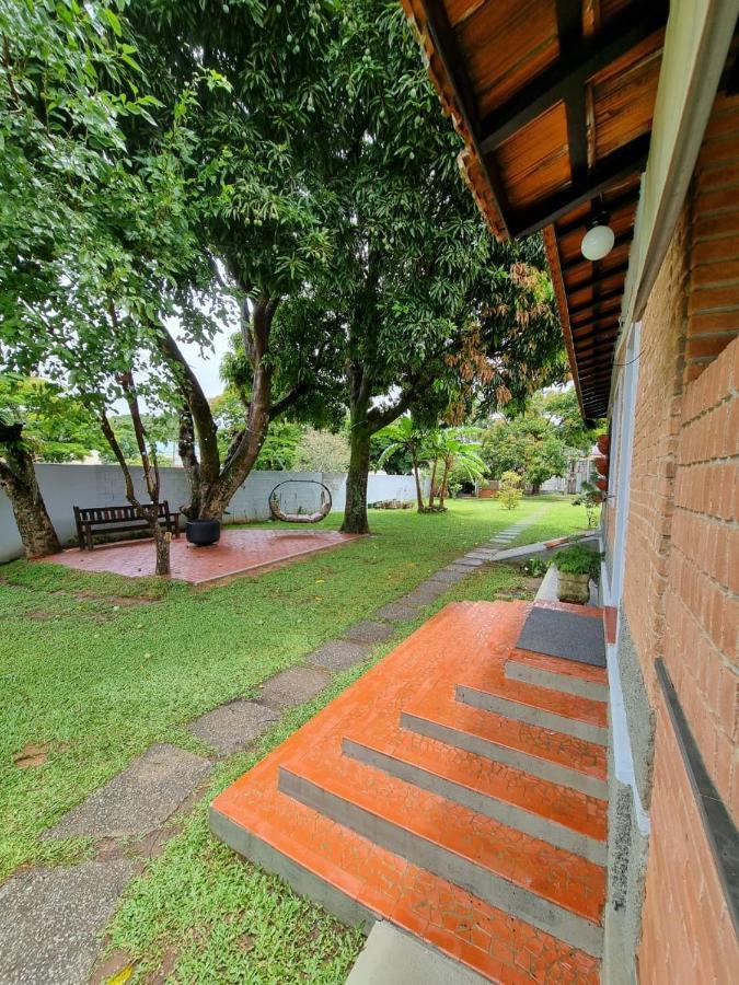Casa Dom Quixote, Pequena Chacara No Centro Da Cidade Villa Atibaia Bagian luar foto