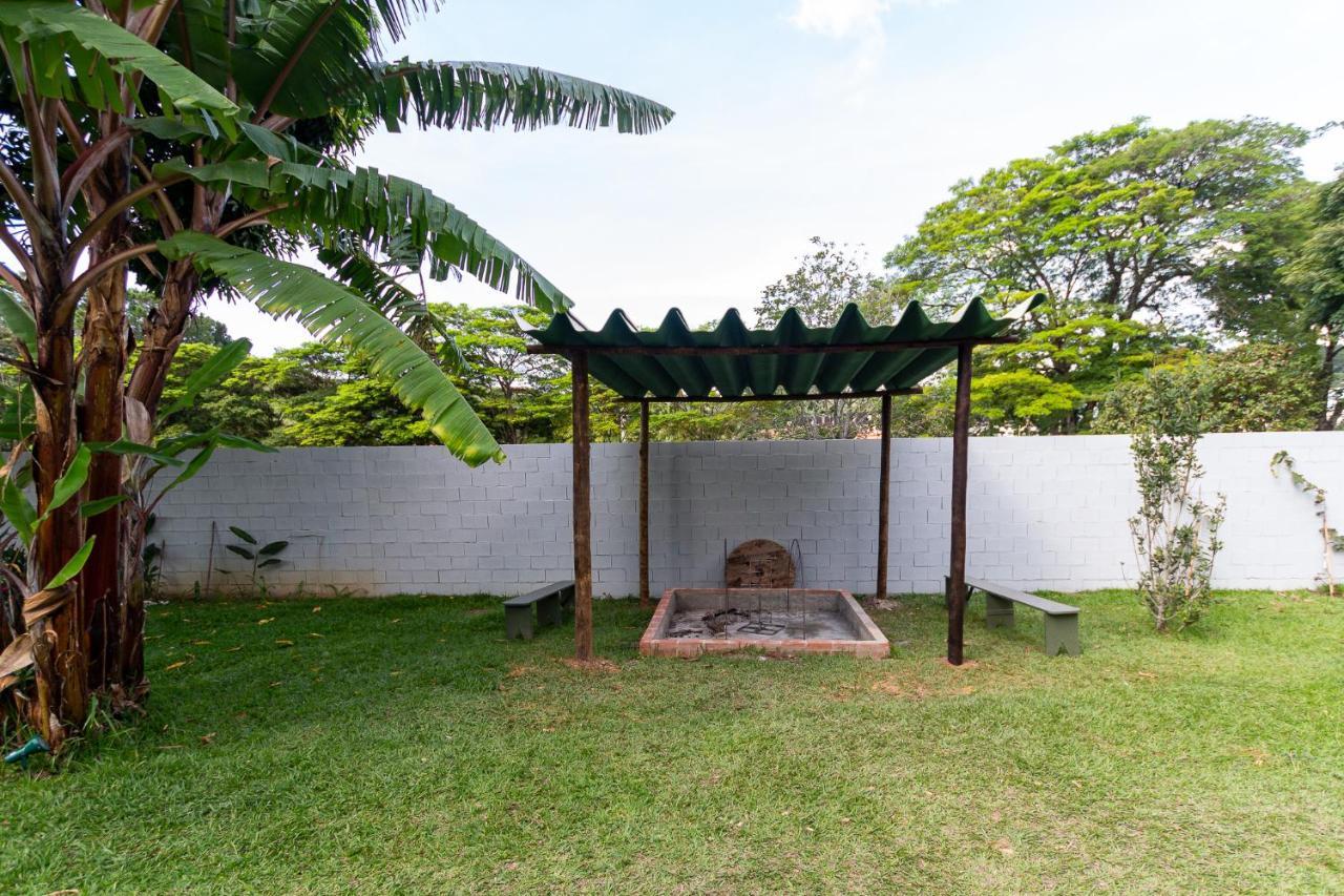 Casa Dom Quixote, Pequena Chacara No Centro Da Cidade Villa Atibaia Bagian luar foto