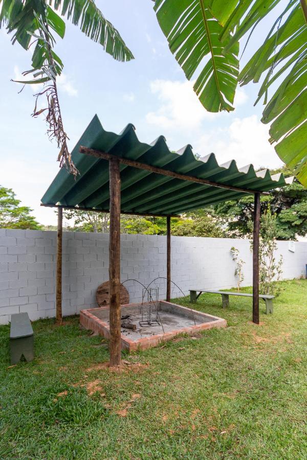 Casa Dom Quixote, Pequena Chacara No Centro Da Cidade Villa Atibaia Bagian luar foto